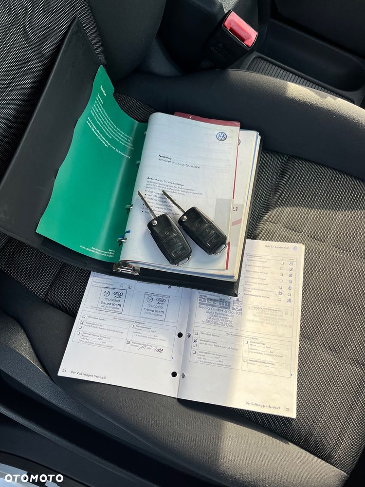 Volkswagen Golf Plus 1.9 TDI Goal - 15