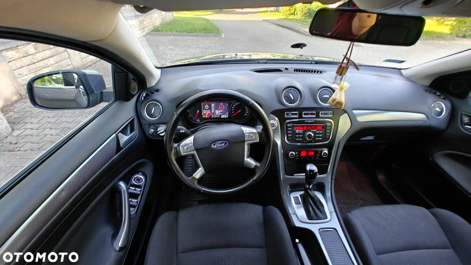 Ford Mondeo 2.0 TDCi Titanium - 10