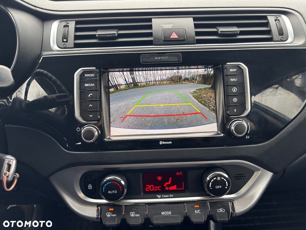 Kia Rio 1.4 Business Line Plus - 16