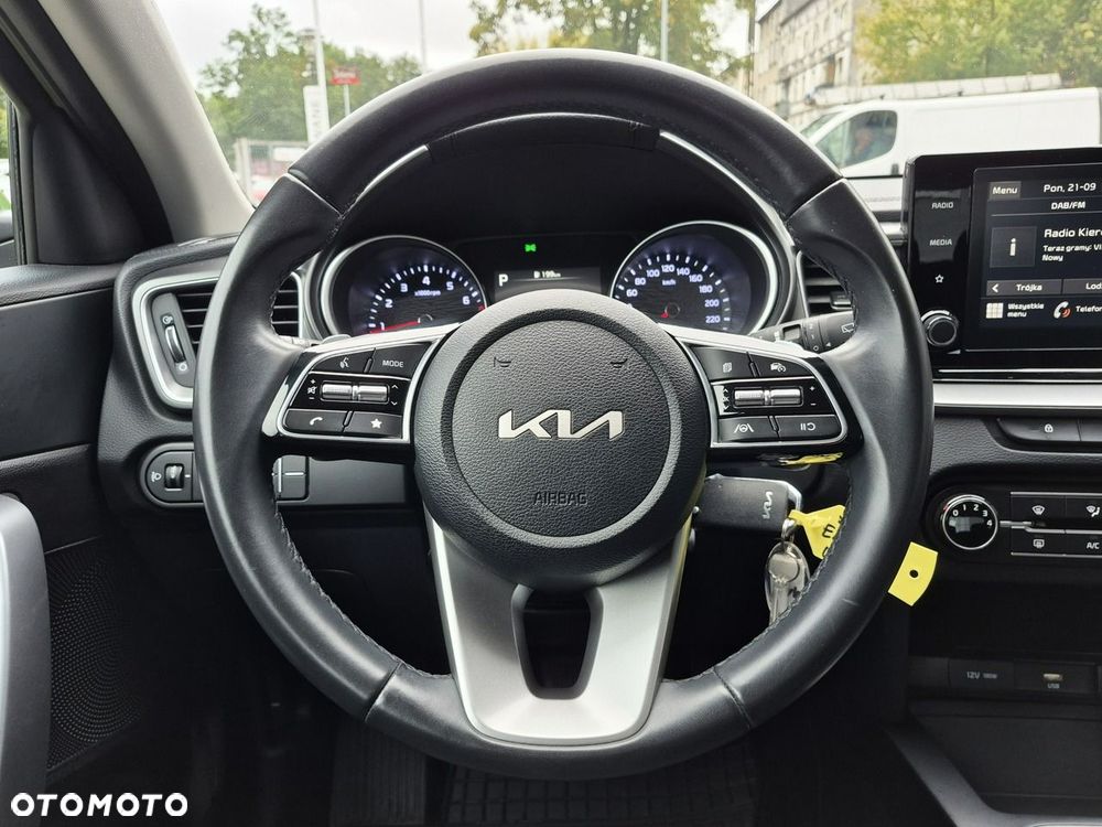 Kia XCeed 1.5 T-GDI M DCT - 25