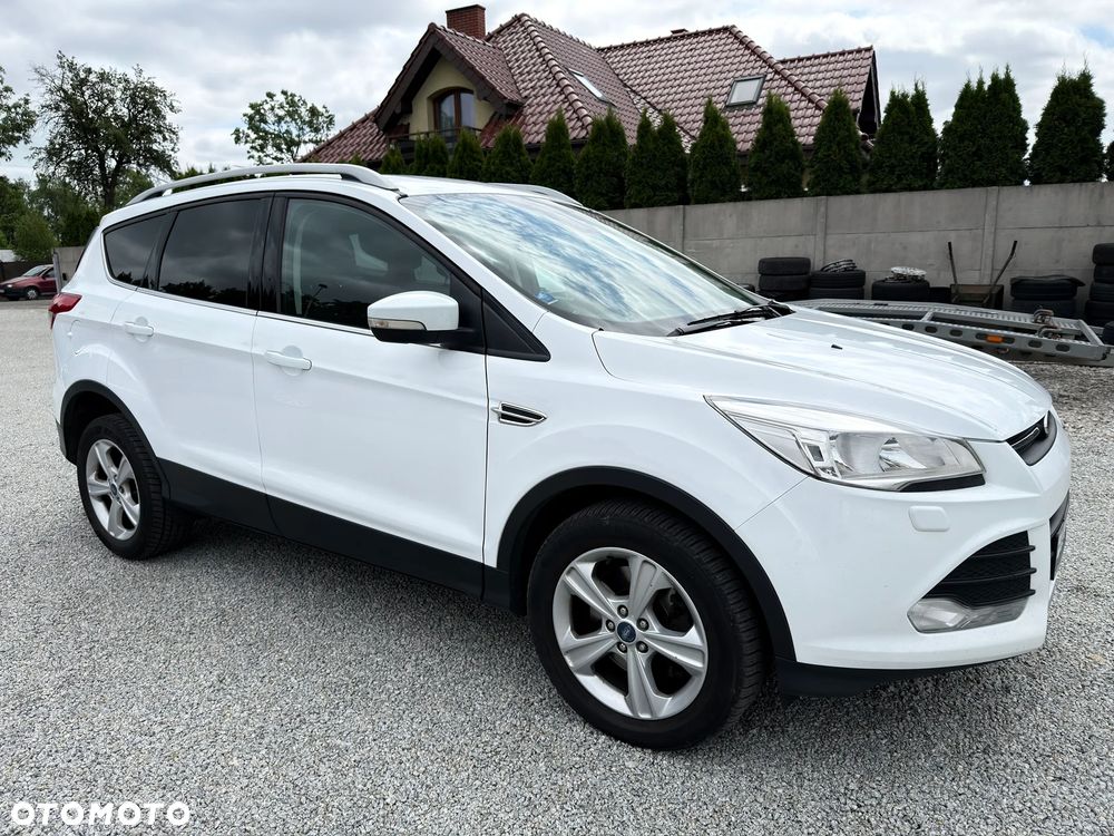 Ford Kuga 2.0 TDCi 2x4 SYNC - 11