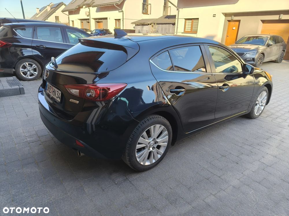 Mazda 3 - 15