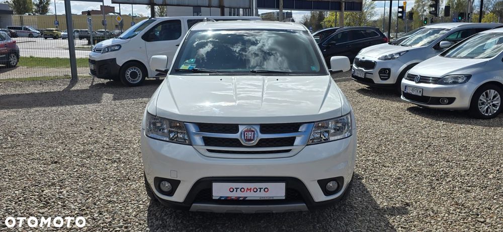 Fiat Freemont 2.0 Multijet 16V DPF Automatik Allrad Lounge - 3