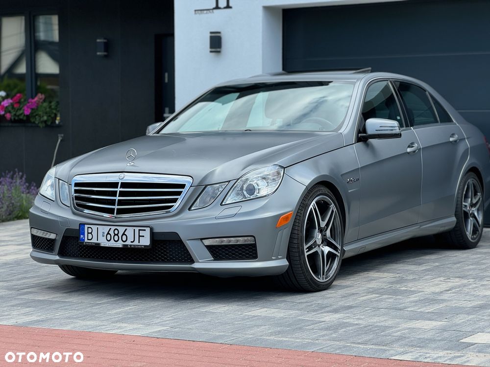 Mercedes-Benz Klasa E 63 AMG - 25