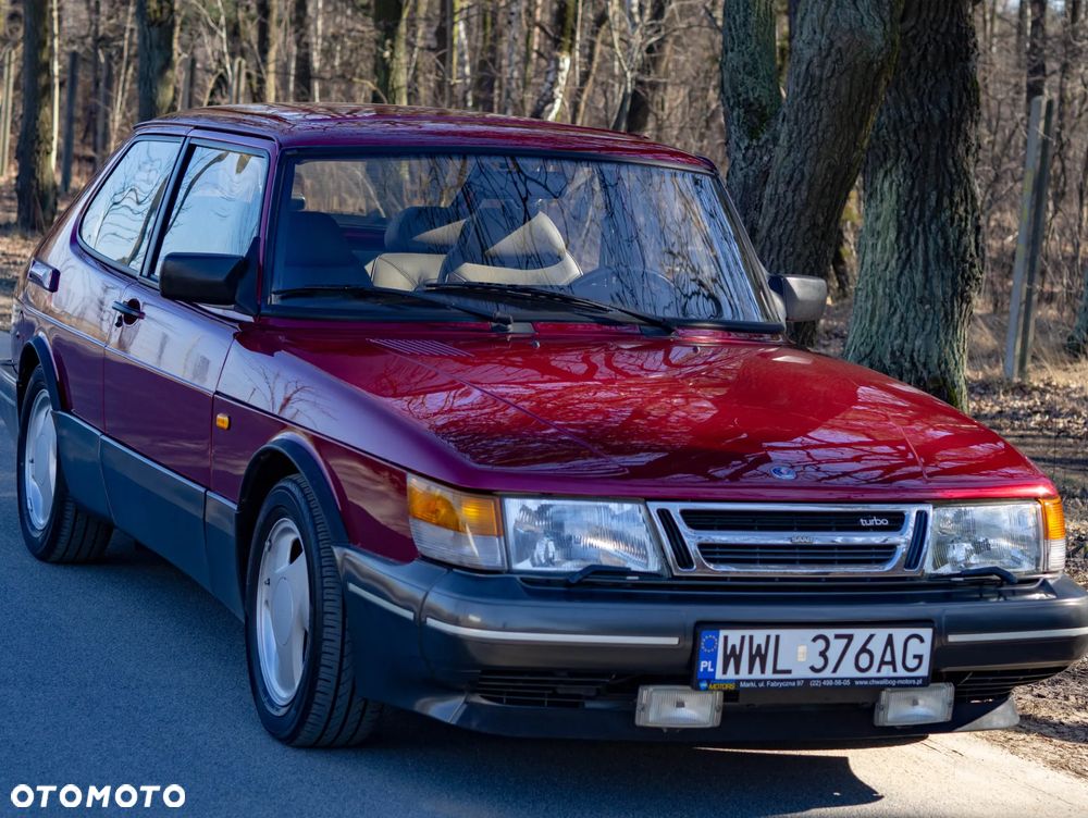 Saab 900 - 2
