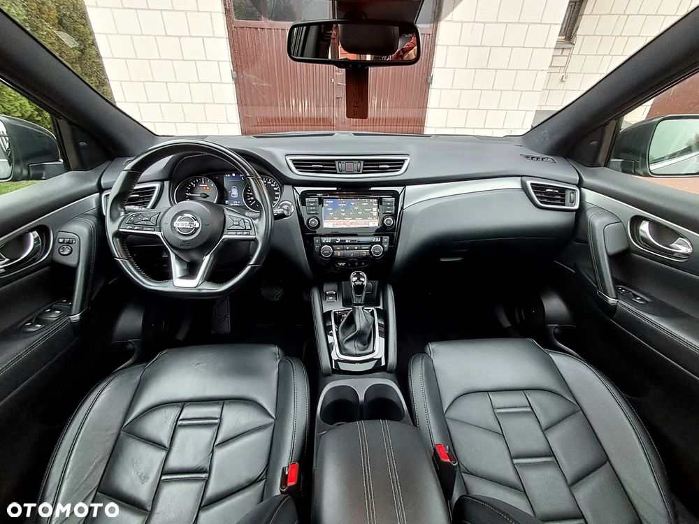 Nissan Qashqai 1.7 dCi 4x4 Tekna+ Xtronic - 10