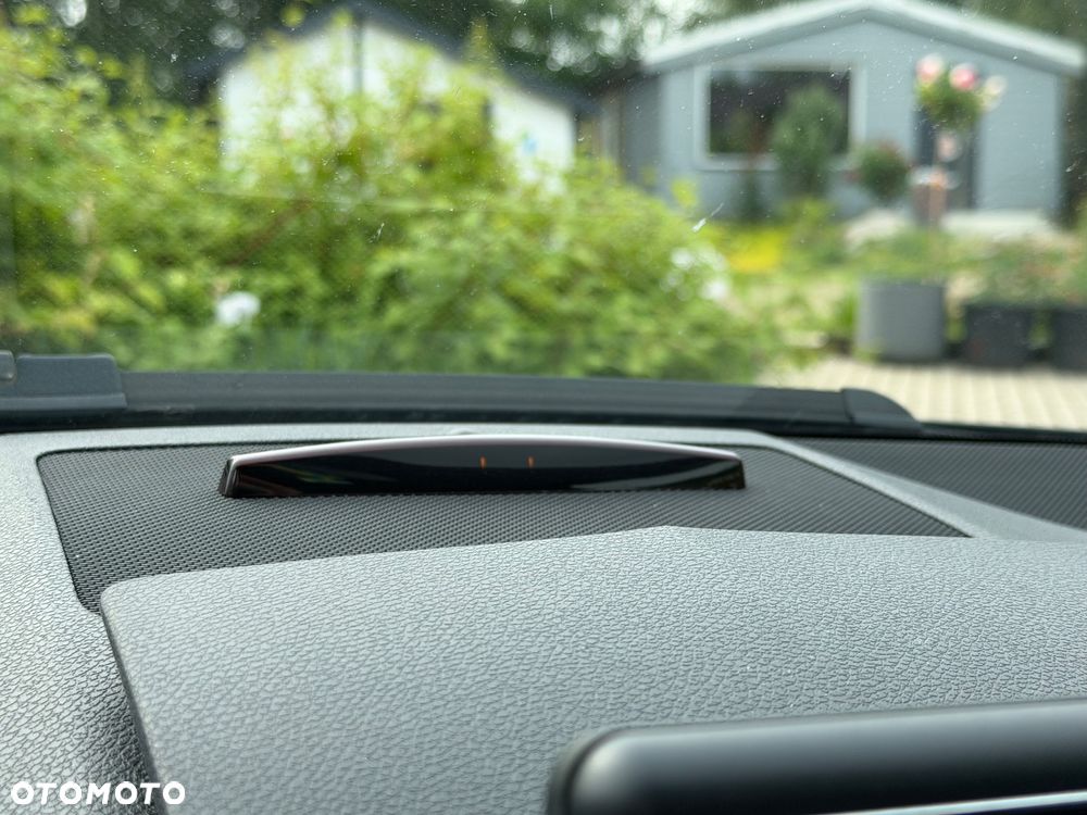 Mercedes-Benz Klasa C 180 Kompressor Automatik BlueEFFICIENCY Avantgarde - 29