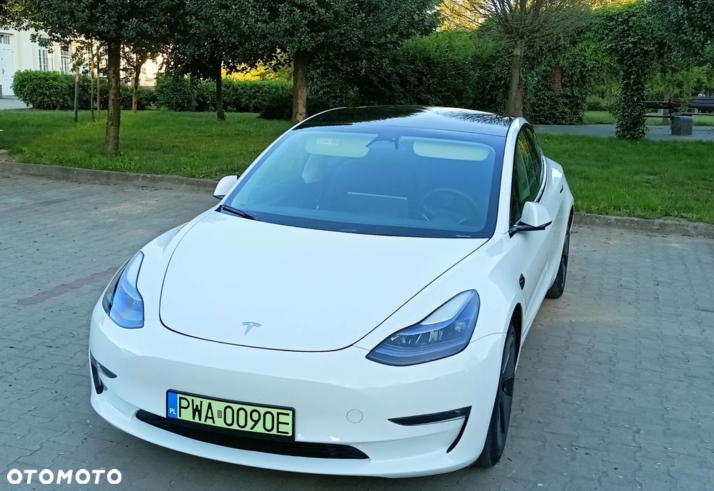 Tesla Model 3 Long Range AWD Premium - 11