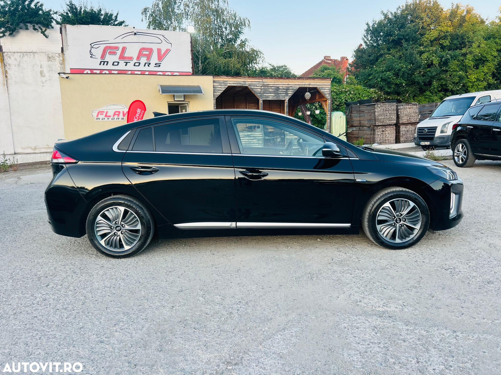 Hyundai IONIQ Plug-In Hybrid 1.6 141CP Exclusive - 14
