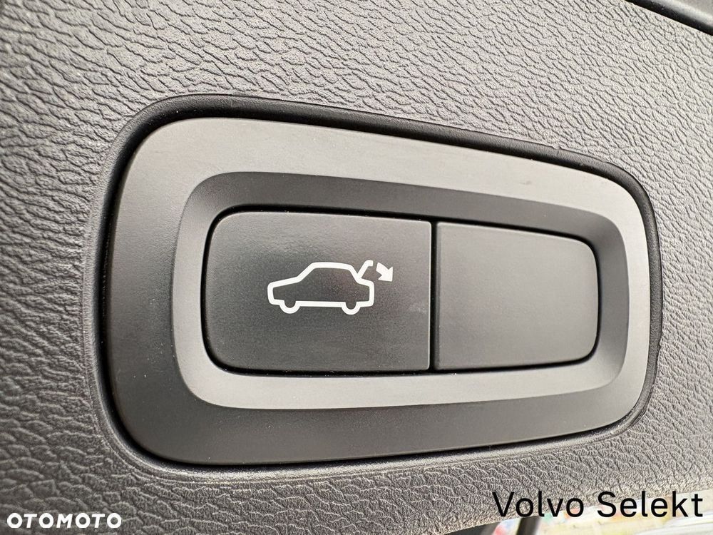 Volvo XC 60 2019