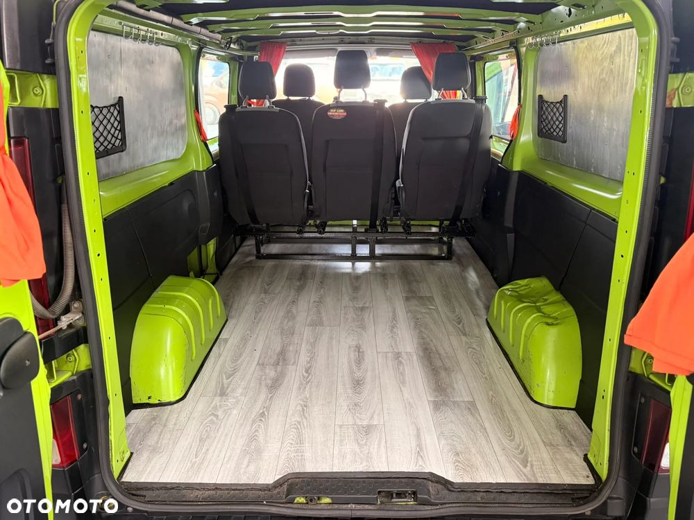 Renault Trafic - 14