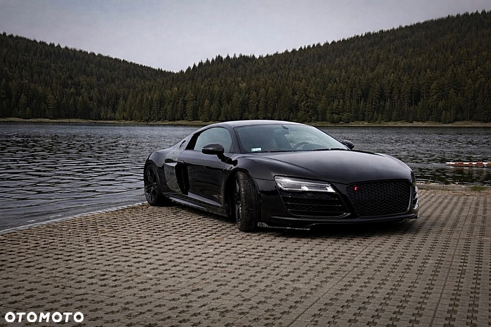 Audi R8 Coupé - 4