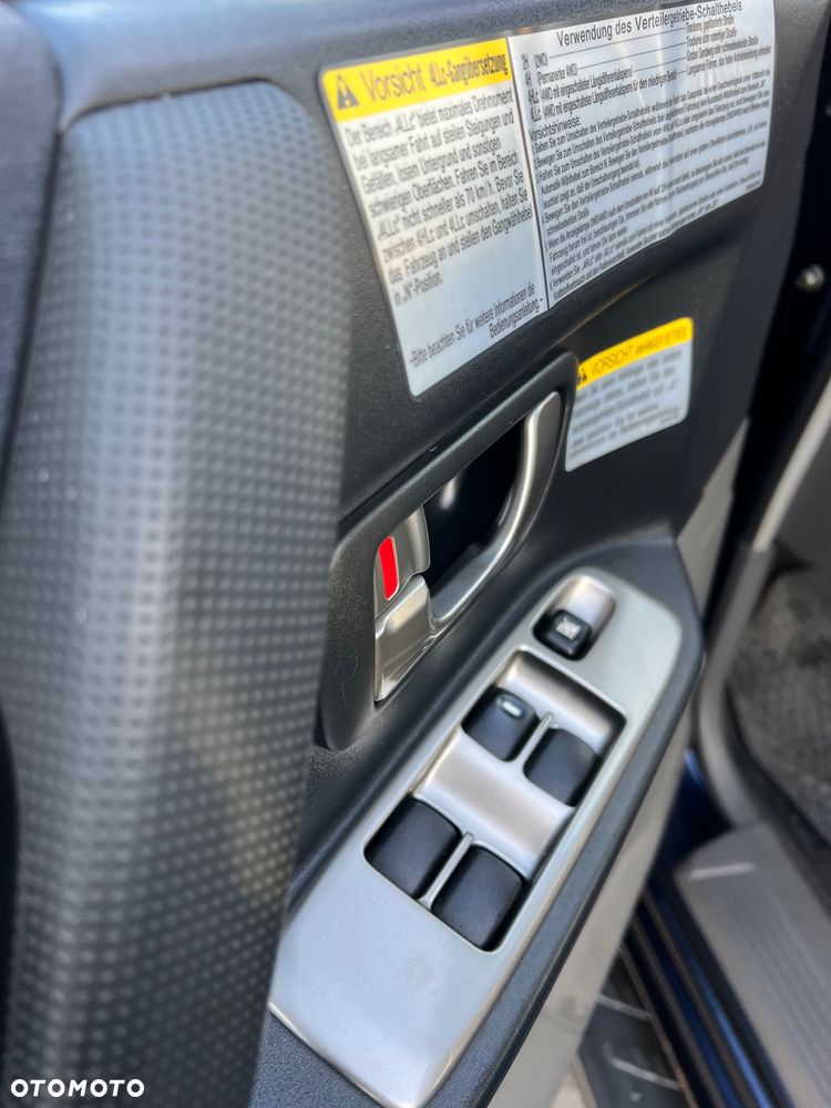 Mitsubishi Pajero 3.2 DI-D Automatik Liberty - 18