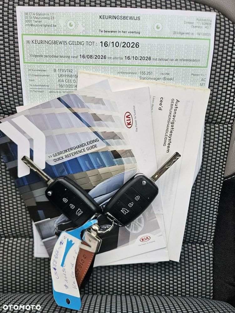 Kia Ceed 1.6 CRDi SCR L Business Line Plus - 36