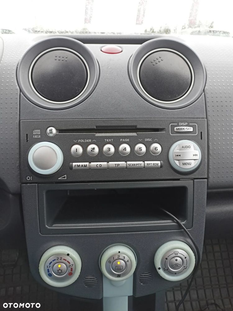 Mitsubishi Colt - 10