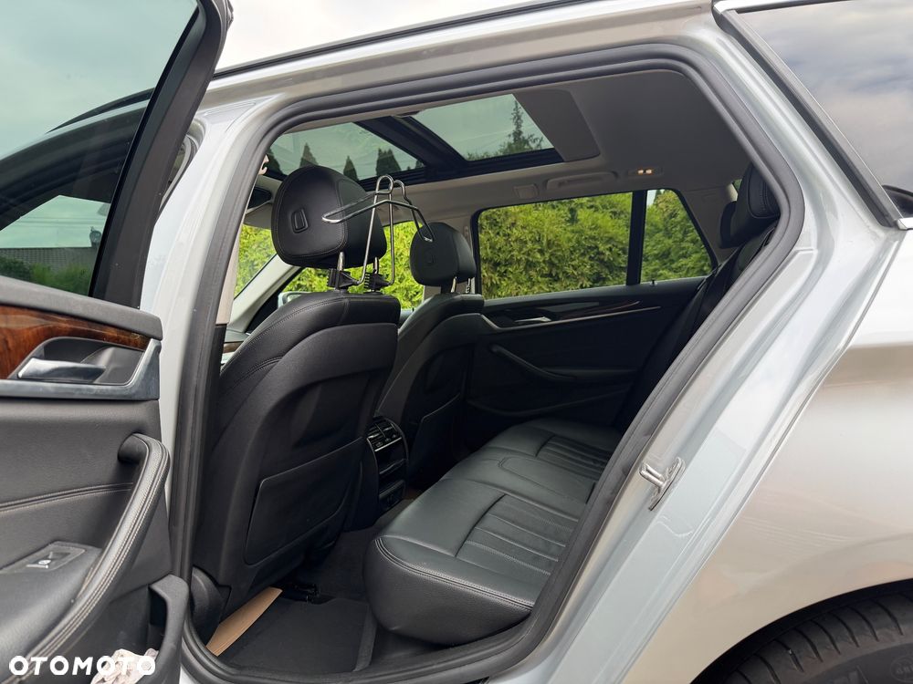BMW Seria 5 - 21