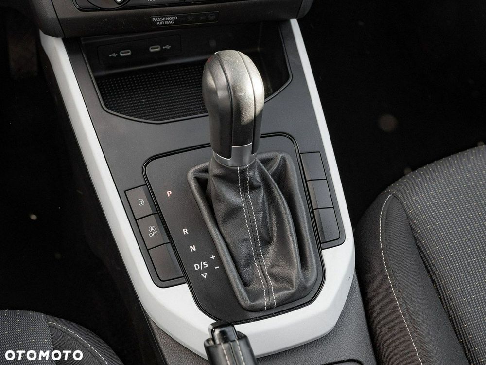 Seat Arona - 17