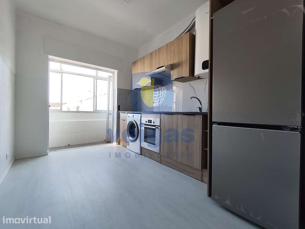 Apartamento T1 Vale da Amoreira - Grande imagem: 2/23