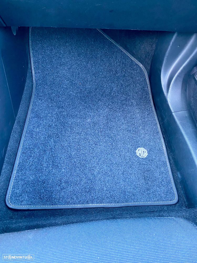 MG MG4 51 kWh Standard - 5