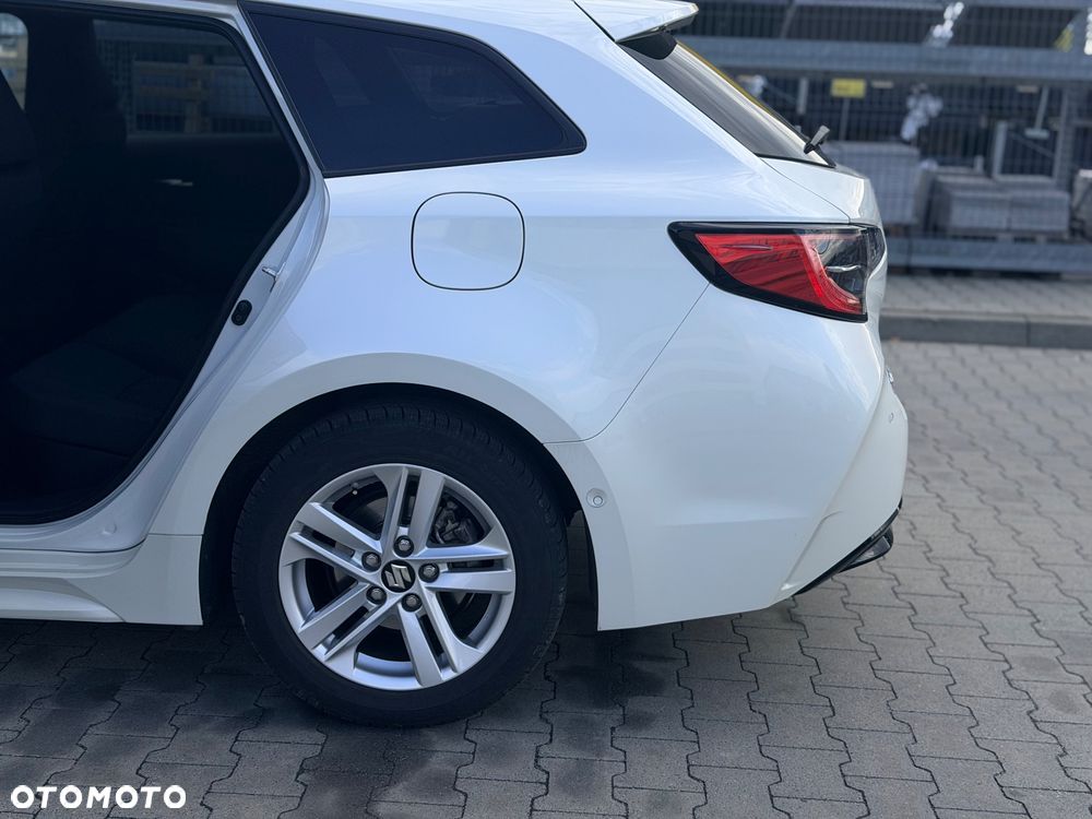 Toyota Corolla 1.8 Hybrid Comfort - 10