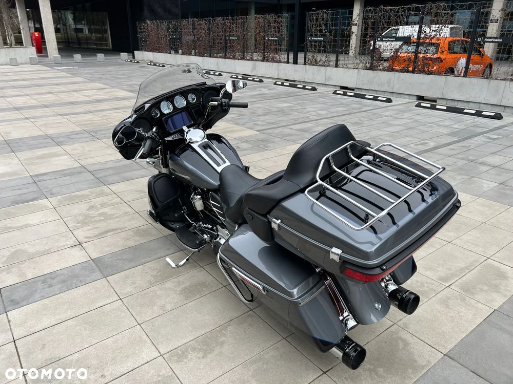 Harley-Davidson Touring Ultra Limited - 6