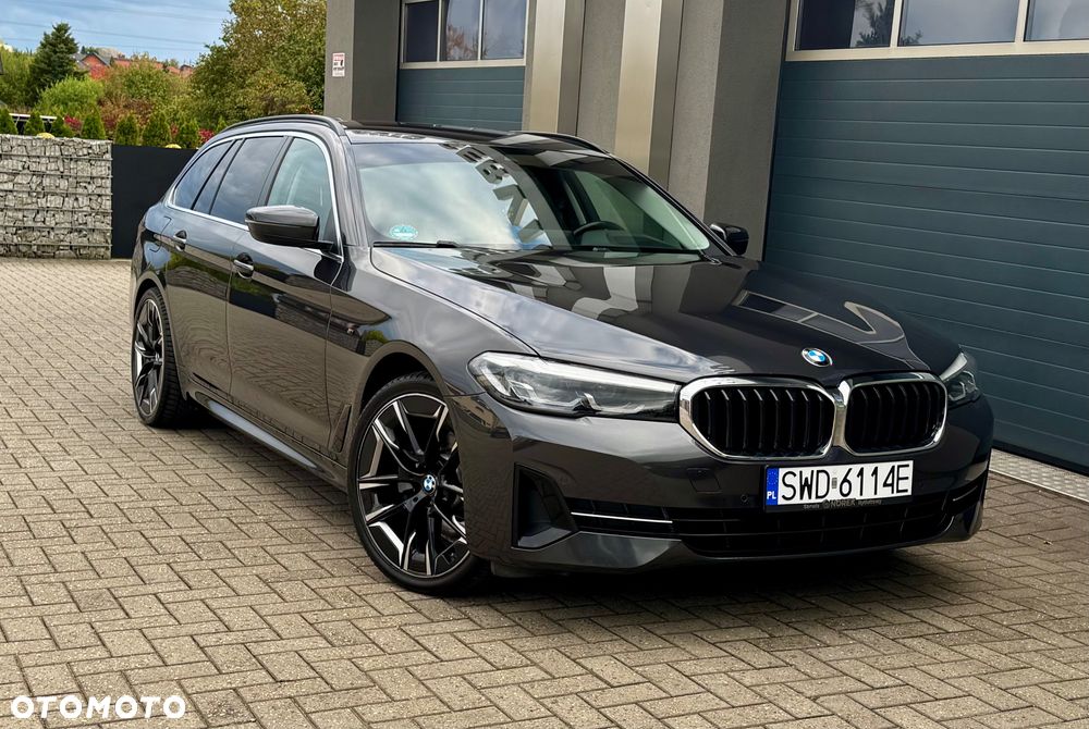 BMW Seria 5 - 35