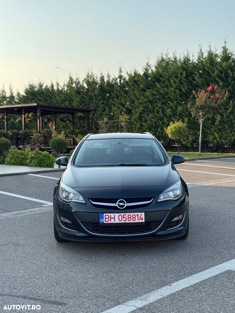 Opel Astra 1.7 CDTI DPF ecoFLEX Sports TourerStart/Stop Innovation - 2