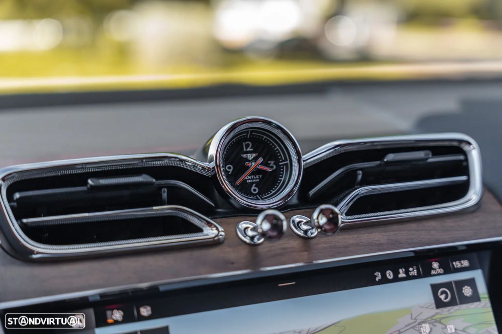 Bentley Bentayga Hybrid Azure - 22