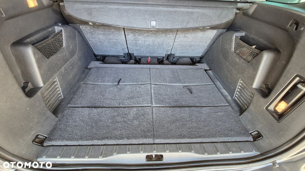 Peugeot 5008 2.0 HDi Premium - 8