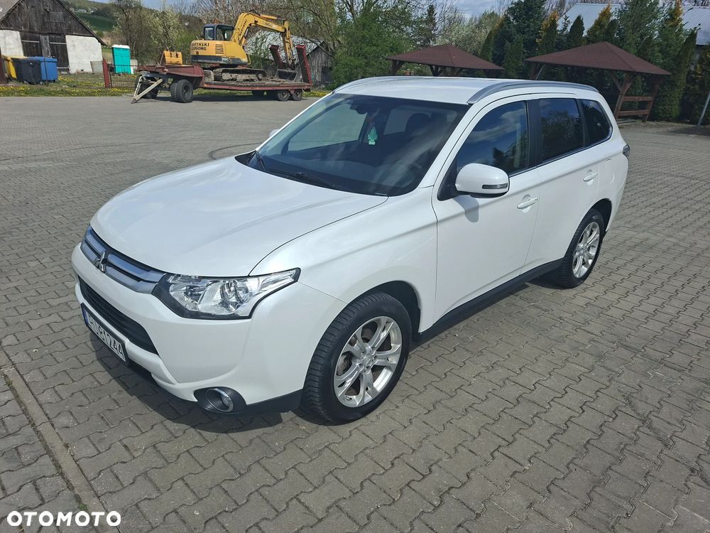 Mitsubishi Outlander 2.2 DID Intense - 1