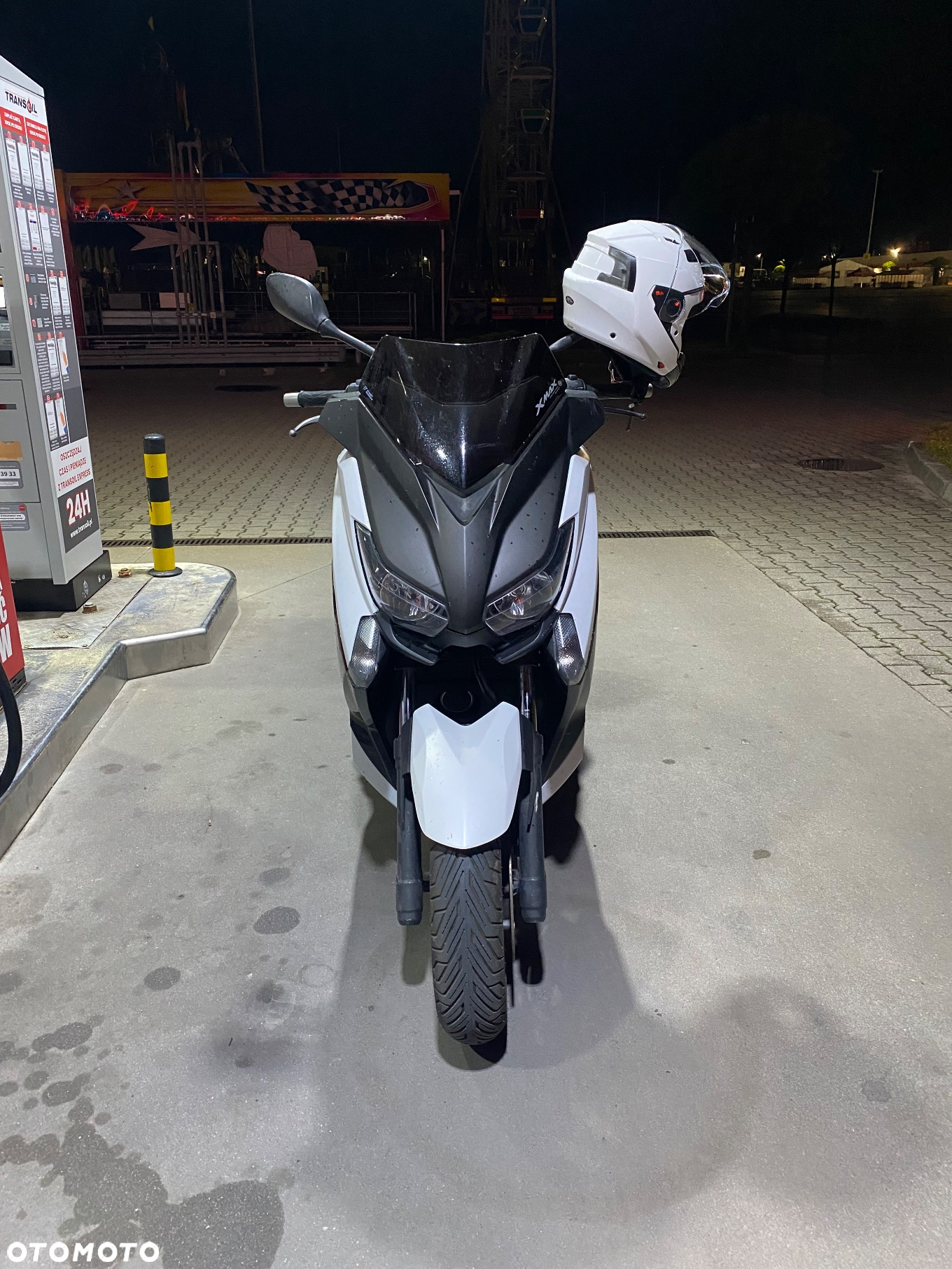 Yamaha X-max - 4