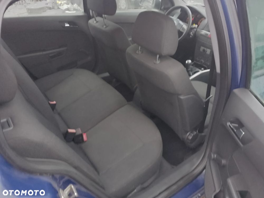 DAWCA CZĘŚCI OPEL ASTRA H III Z19DTL M32 EU KOMBI - 10