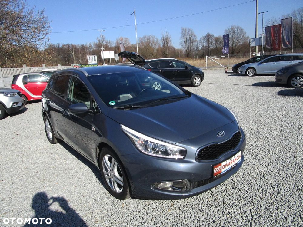 Kia Ceed 1.6 GDI Business Line - 8