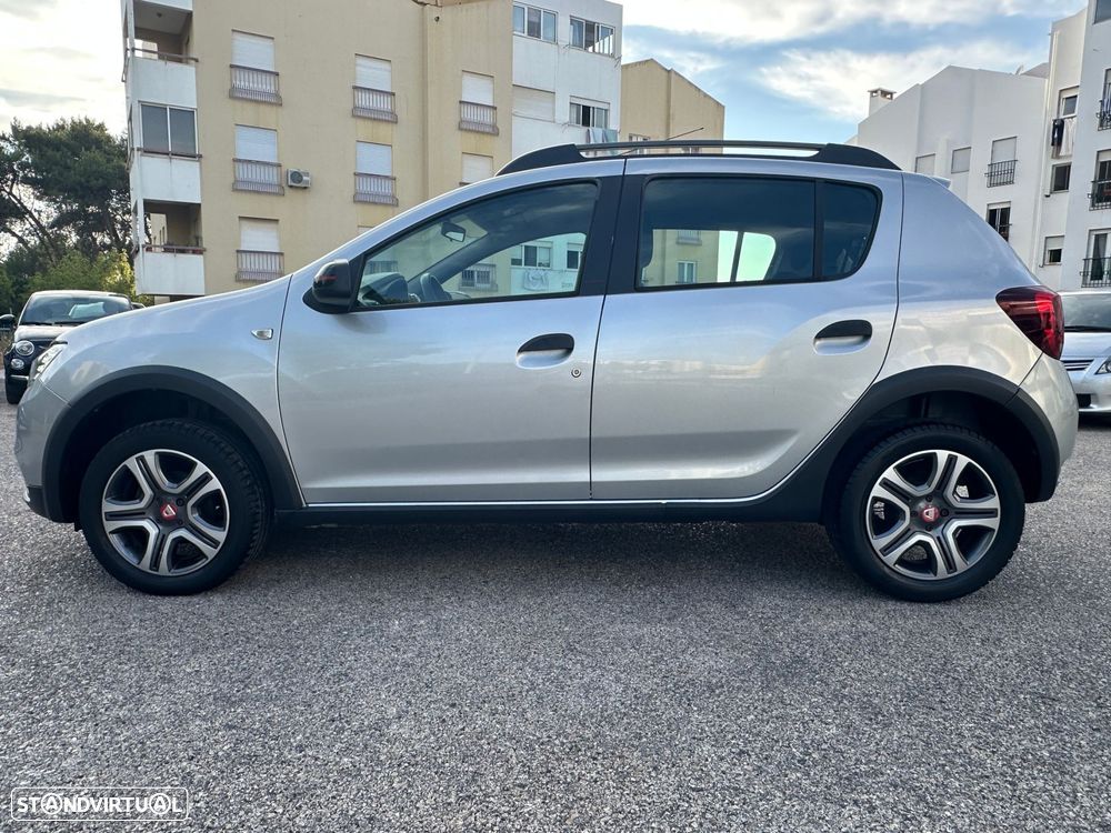 Dacia Sandero 0.9 TCe Stepway - 6