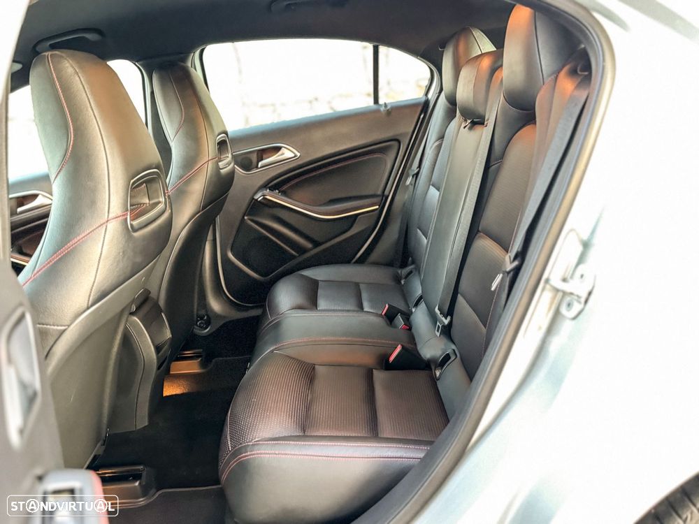 Mercedes-Benz A 180 - 20