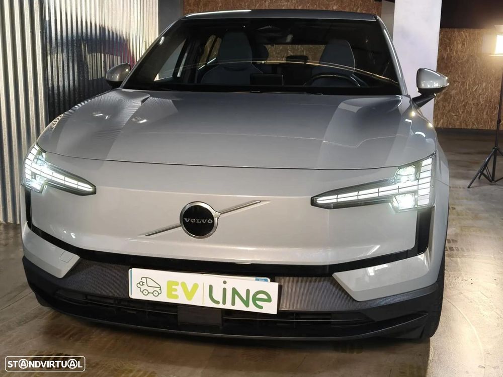 Volvo EX30 69 kWh Single Motor Extended Range Core - 5