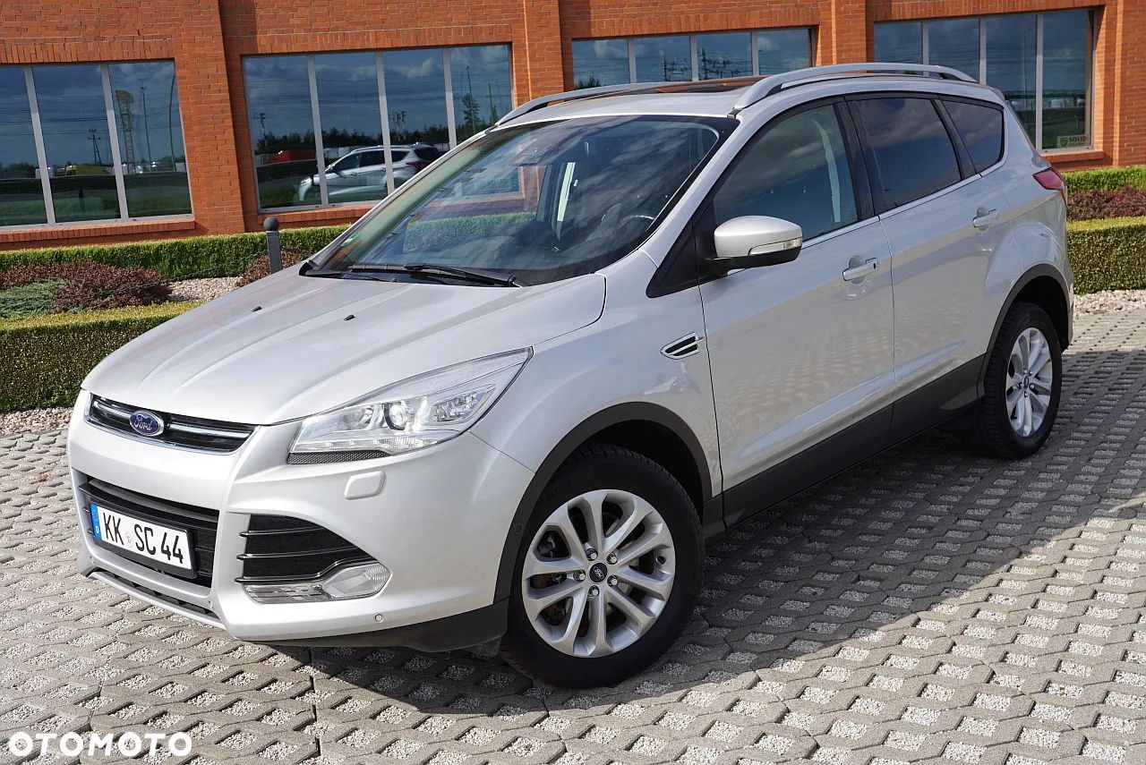 Ford Kuga - 1