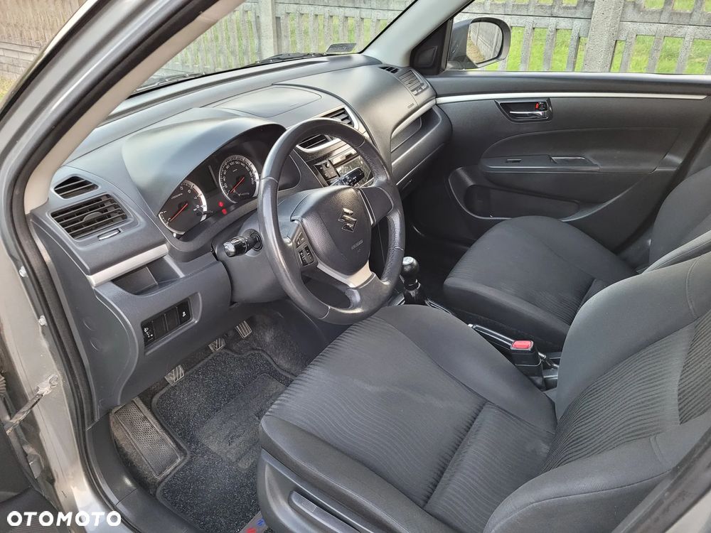 Suzuki Swift - 17