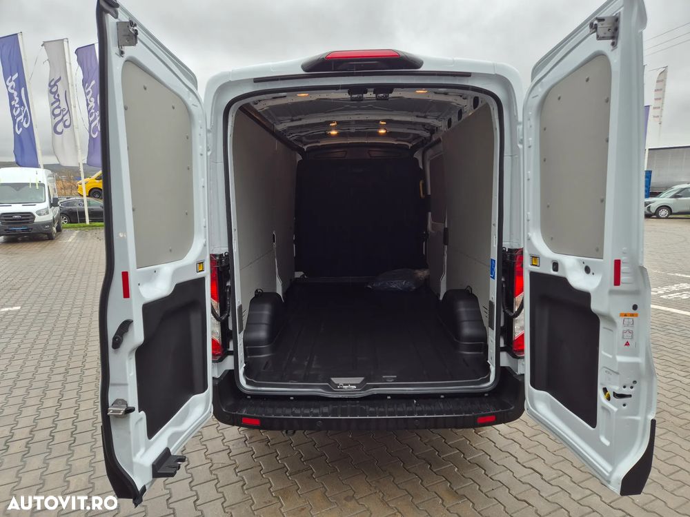 Ford Transit Van L3H2 - 14