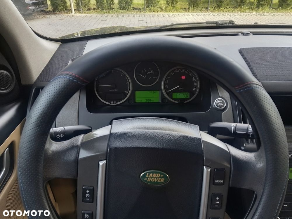 Land Rover Freelander 2008 photo 5