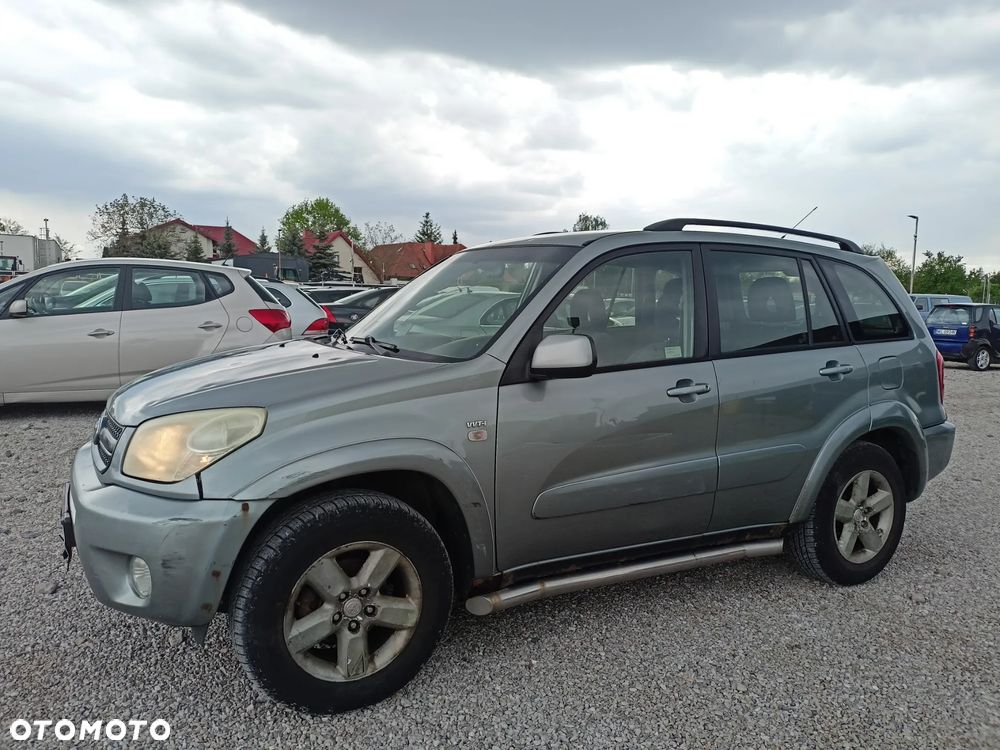 Toyota RAV4 2.0 VVT-i 4x4 - 1