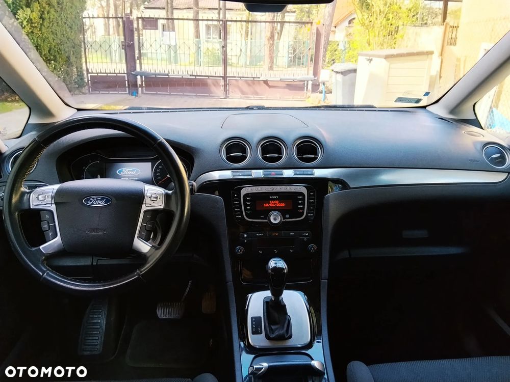 Ford Galaxy 2.0 TDCi Titanium - 11