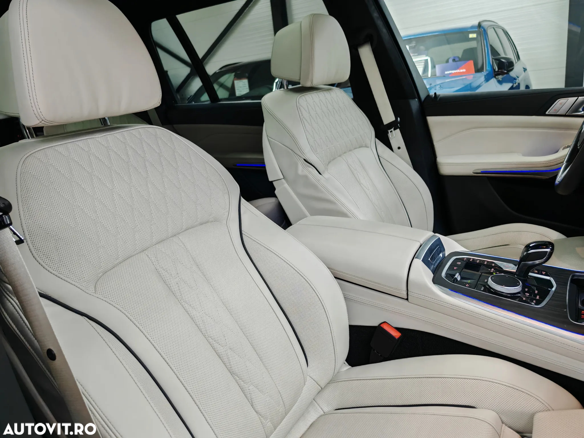 BMW X7 xDrive40i - 17