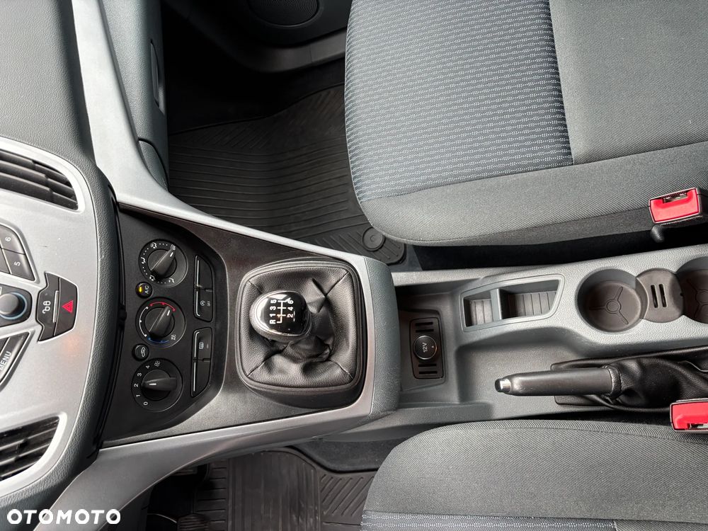 Ford C-MAX - 19
