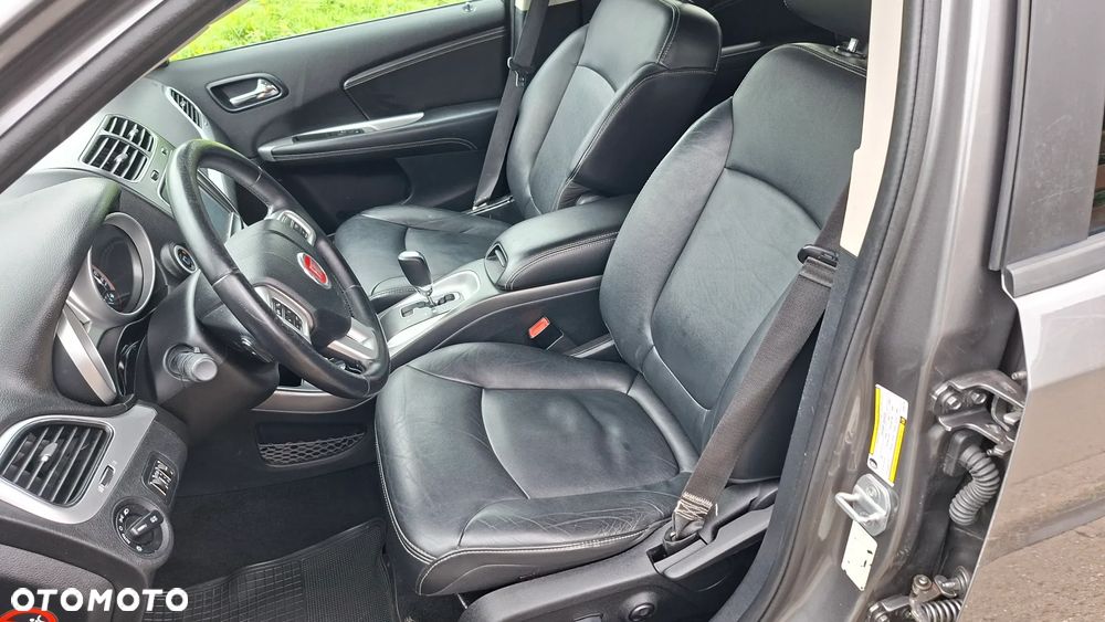 Fiat Freemont 2.0 Multijet Lounge AWD - 12