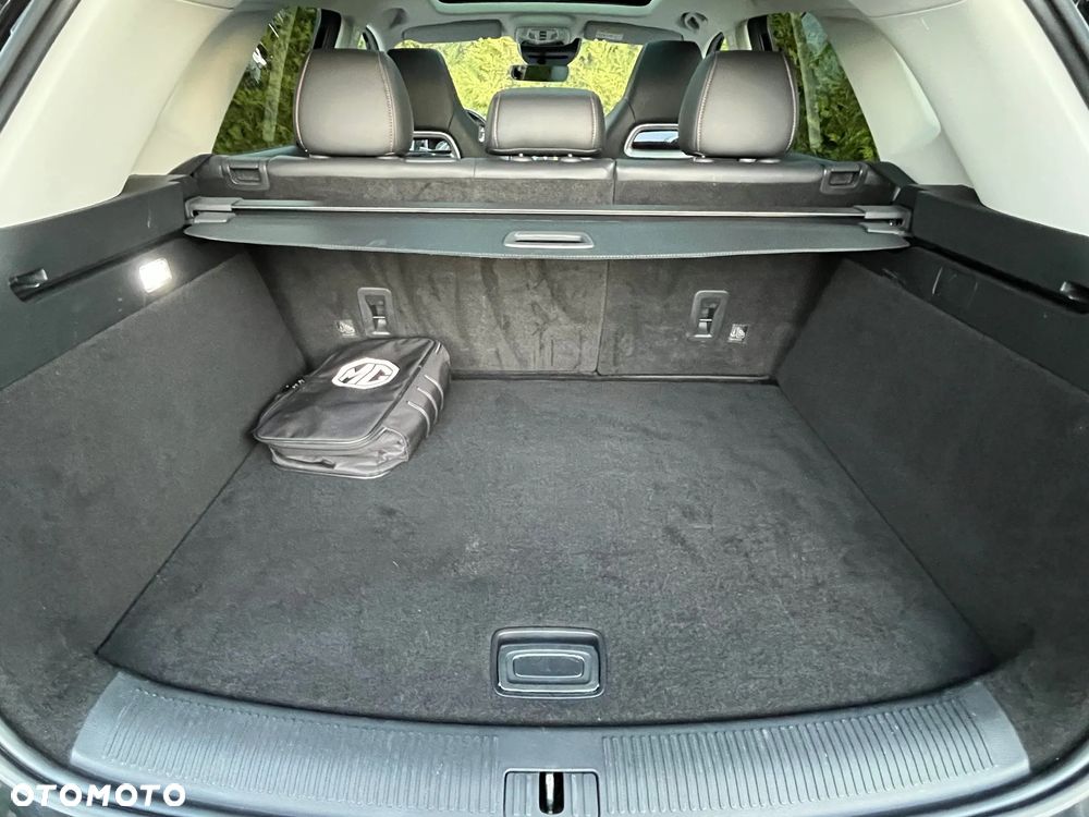 MG HS PHEV Luxury - 11