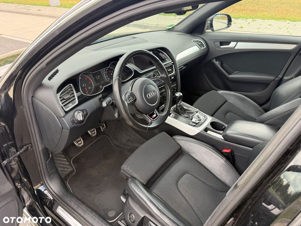 Audi A4 Avant 2.0 TDI DPF quattro S line Sportpaket - 20