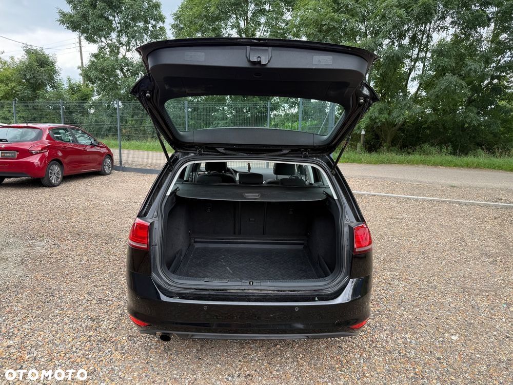 Volkswagen Golf 1.6 TDI DPF DSG Highline - 25