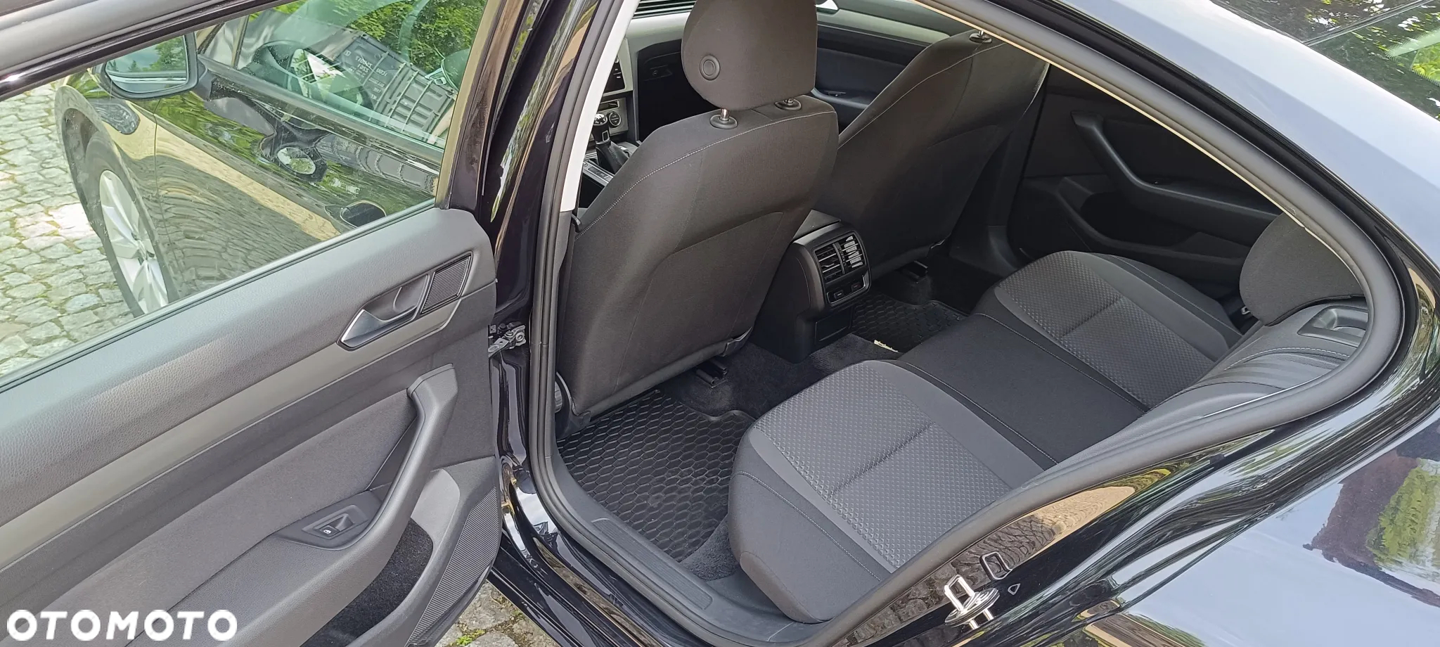 Volkswagen Passat 1.4 TSI BMT Comfortline - 17
