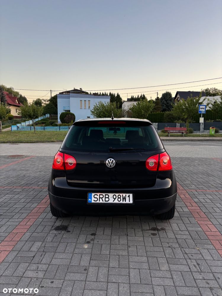 Volkswagen Golf 1.6 Comfortline - 6